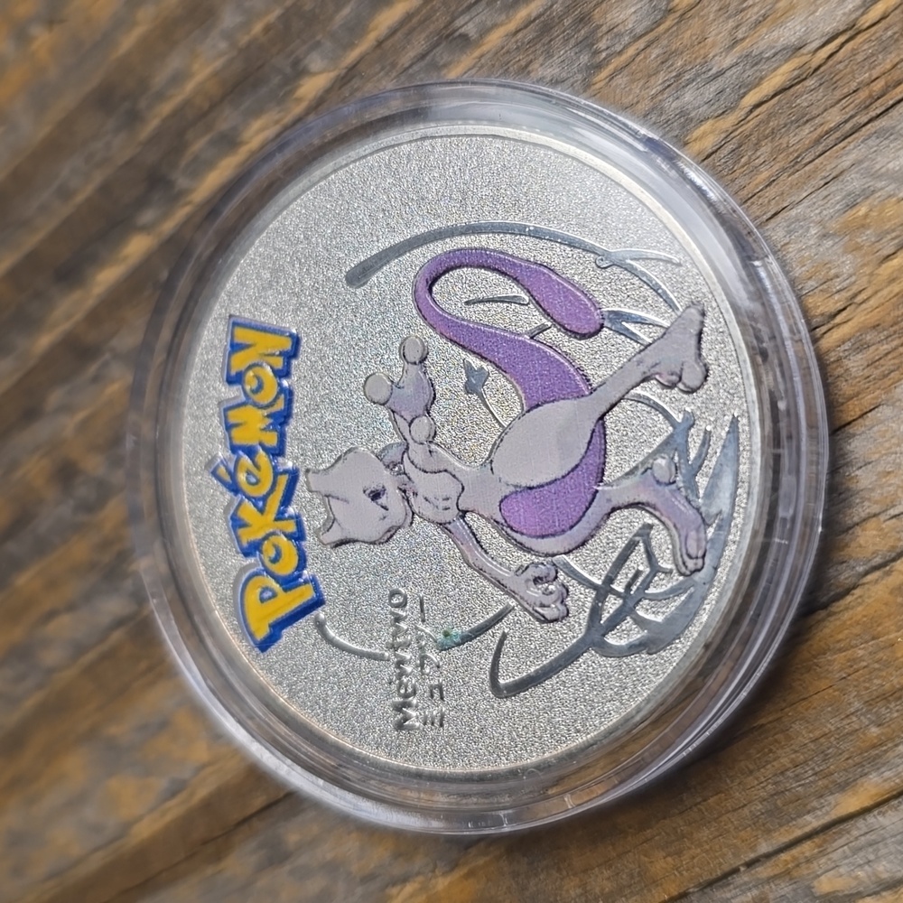 Pokemon Mewtwo Silver Coin